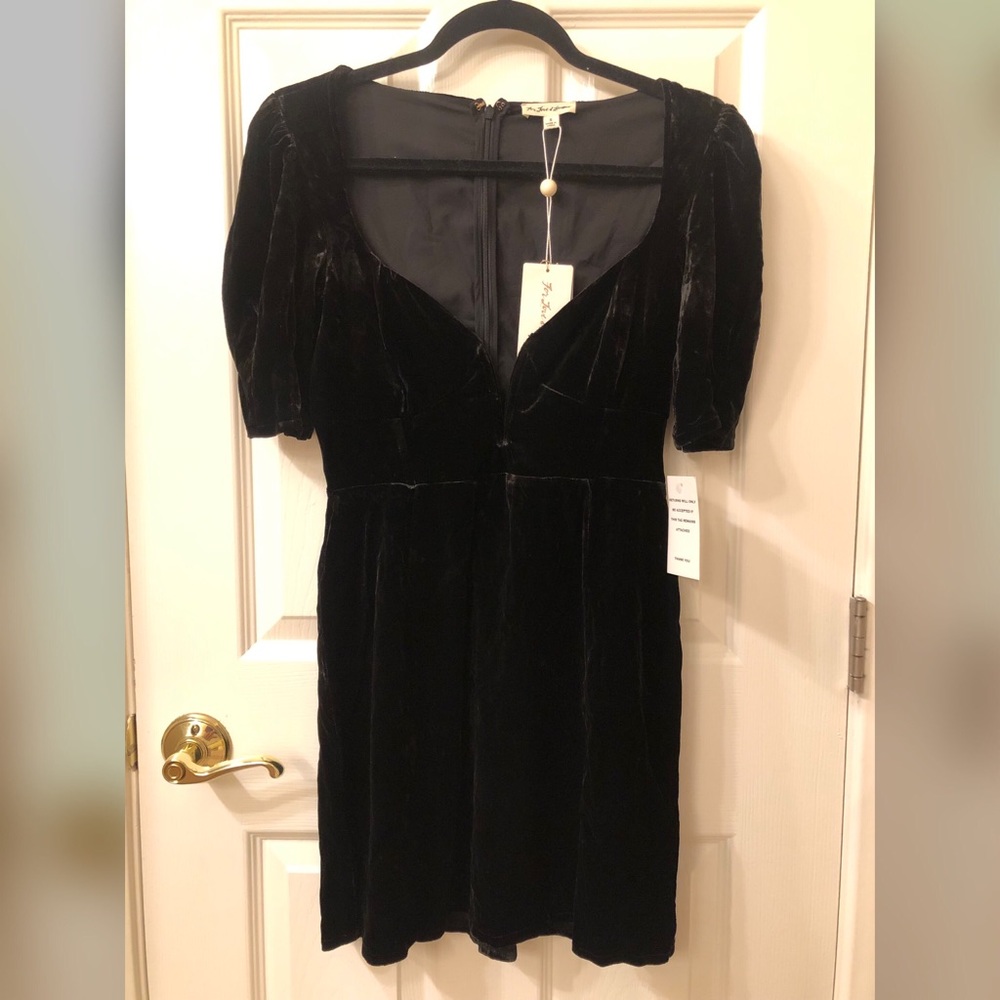 For Love & Lemons mini Velvet dress (Black)